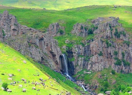 دشت سوباتان بهشت رویایی ایران دشت سوباتان بهشت رویایی ایران