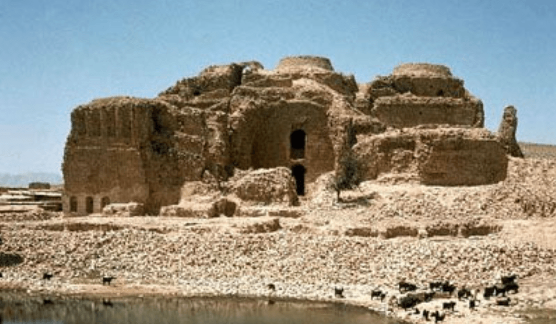 آتشکده کاریان فیروزآباد آتشکده کاریان فیروزآباد