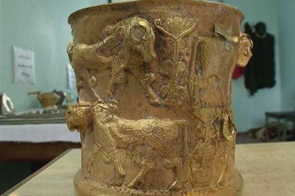 موزه باستان شناسی مشگین شهر موزه باستان شناسی مشگین شهر موزه باستان شناسی مشگین شهر