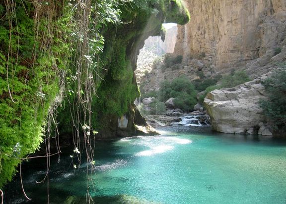 تنگ براق اقلید