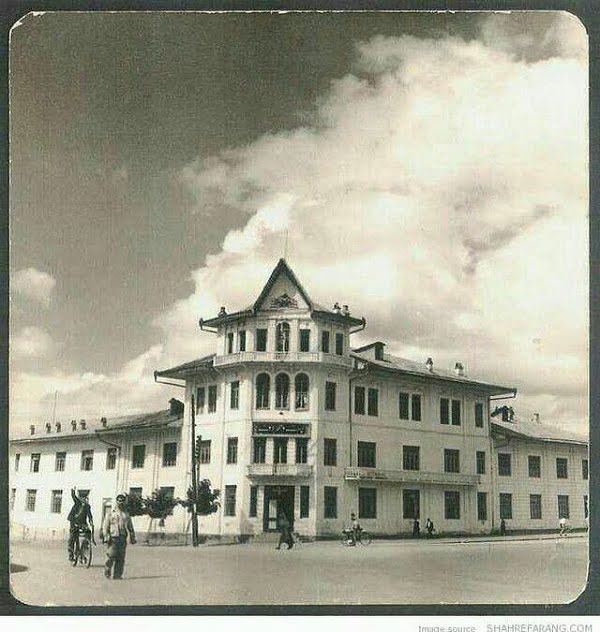 عمارت پست و تلگراف شهر رشت عمارت پست و تلگراف شهر رشت عمارت پست و تلگراف شهر رشت