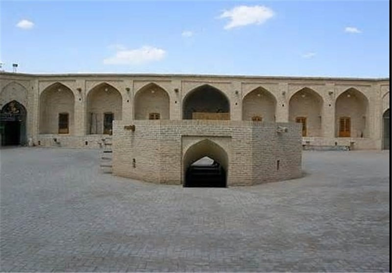  کاروانسرای شاه عباسی دامغان