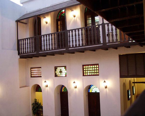 عمارت گلشن بوشهر