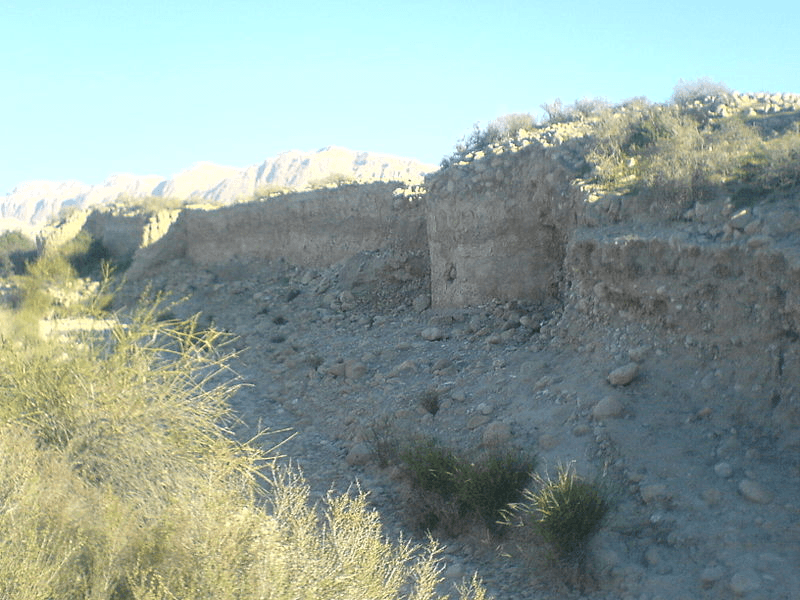 قلعه زندان دیر قلعه زندان دیر