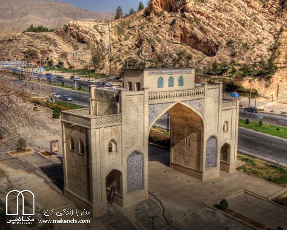 فهرستی از جاذبهها و اماکن دیدنی مشهد، شیراز و کیش فهرستی از جاذبهها و اماکن دیدنی مشهد، شیراز و کیش
