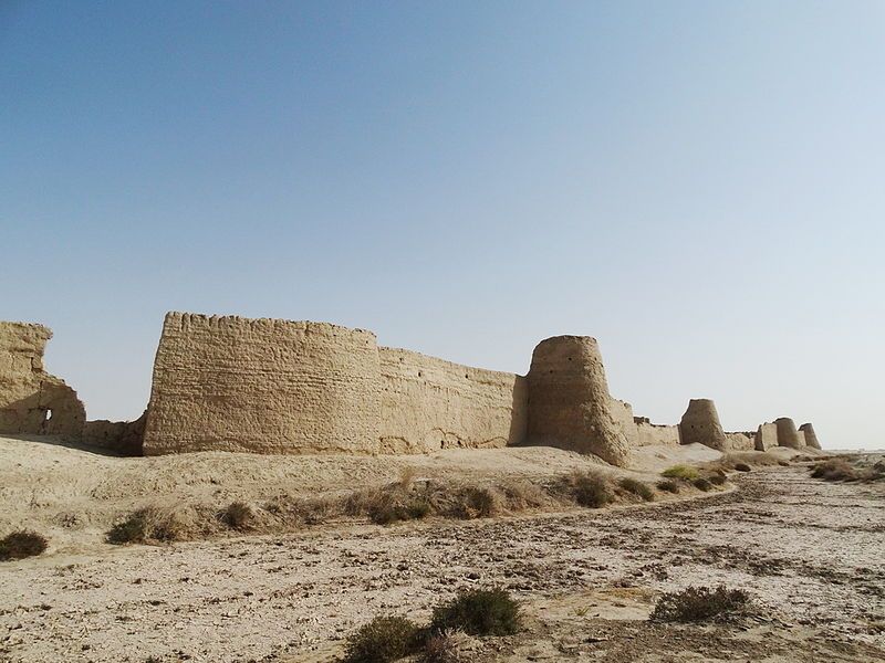  قلعه رستم