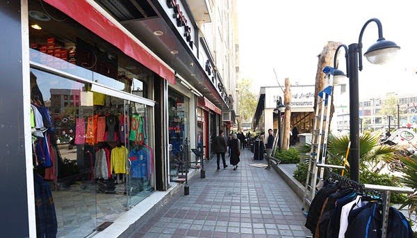 راسته لوازم ورزشی در تهران خیابان منیریه راسته لوازم ورزشی در تهران
