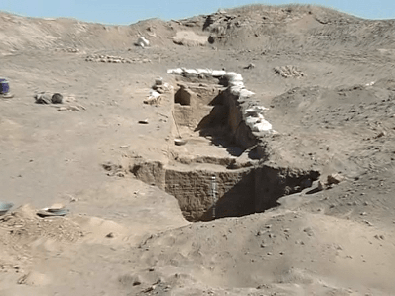 تل آتشین دارستان بم تل آتشین دارستان تل آتشین دارستان بم