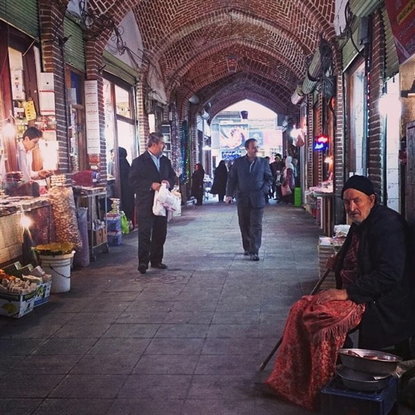 بازار شیشه گرخانه تبریز بازار شیشه گرخانه تبریز