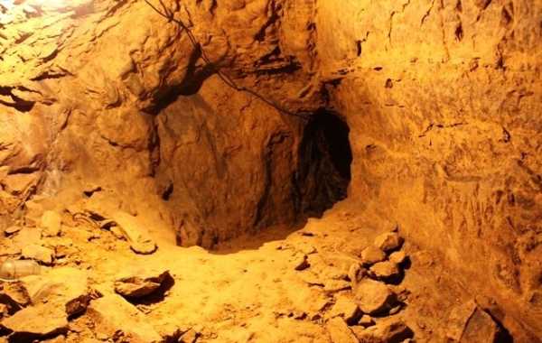 شهر زیرزمینی دژمنده شهر زیرزمینی دژمنده شهر زیرزمینی دژمنده