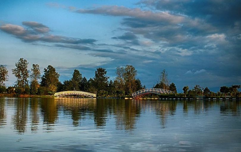 20 جای دیدنی گیلان در تابستان ساحل چمخاله 20 جای دیدنی گیلان در تابستان
