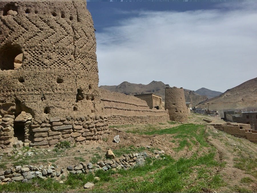 روستای تاریخی و با قدمت راونج ؛ راه گنج دلیجان  روستای تاریخی راونج ، راه گنج دلیجان