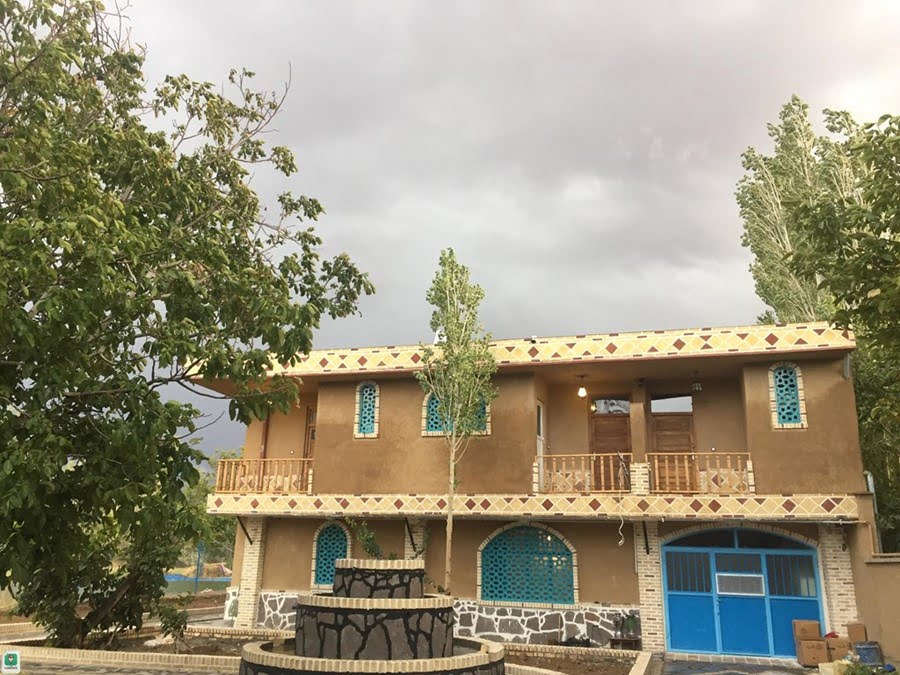 مزرعه بومگردی عارف خرقانی مزرعه بومگردی عارف خرقانی مزرعه بومگردی عارف خرقانی
