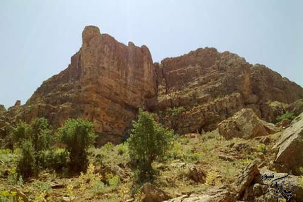 روستای بردوک و قلعه ی تاریخی آن روستای بردوک و قلعه ی تاریخی آن روستای بردوک و قلعه ی تاریخی آن