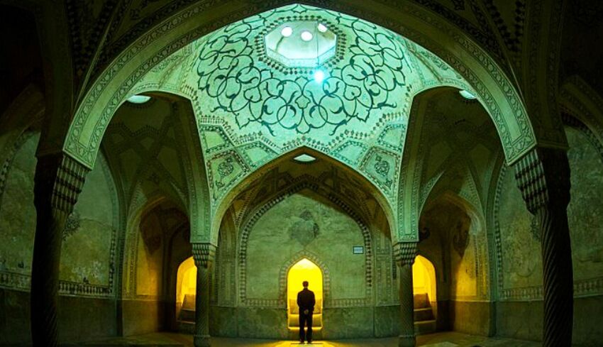 گرمابه سنتی شیراز اقتصاد گردشگری ؛ تولید ثروت با بازآفرینی گرمابه‌های سنتی شیراز