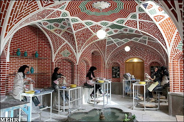 خانه علوی ، موزه زنده سفال در تبریز خانه علوی، موزه زنده سفال در تبریز خانه علوی ، موزه زنده سفال در تبریز