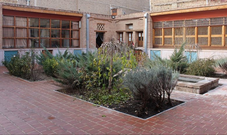 دبستان دیانت قزوین دبستان دیانت قزوین