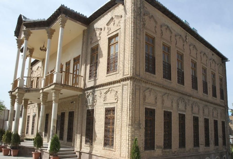 موزه دکتر علی اکبر صالحی