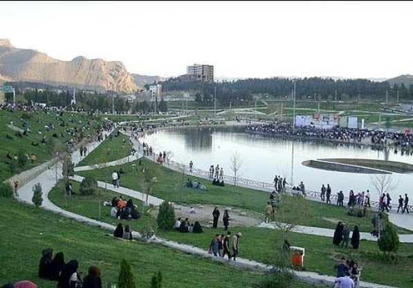 پارک زیبا کنار خرم آباد پارک زیبا کنار خرم آباد