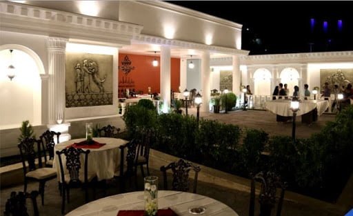 رستوران اسپاخو کرمان