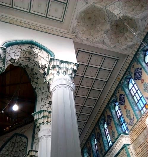 امامزاده حمیده و رشیده خاتون اصفهان (گزین – جزین) امامزاده حمیده و رشیده خاتون