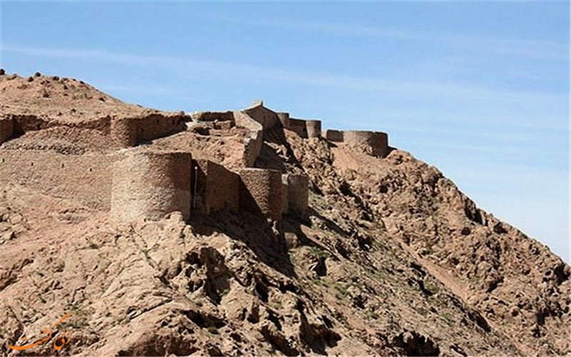 قلعه کوه قاین ( قلعه حسین قاینی ) قلعه کوه قاین ( قلعه حسین قاینی )