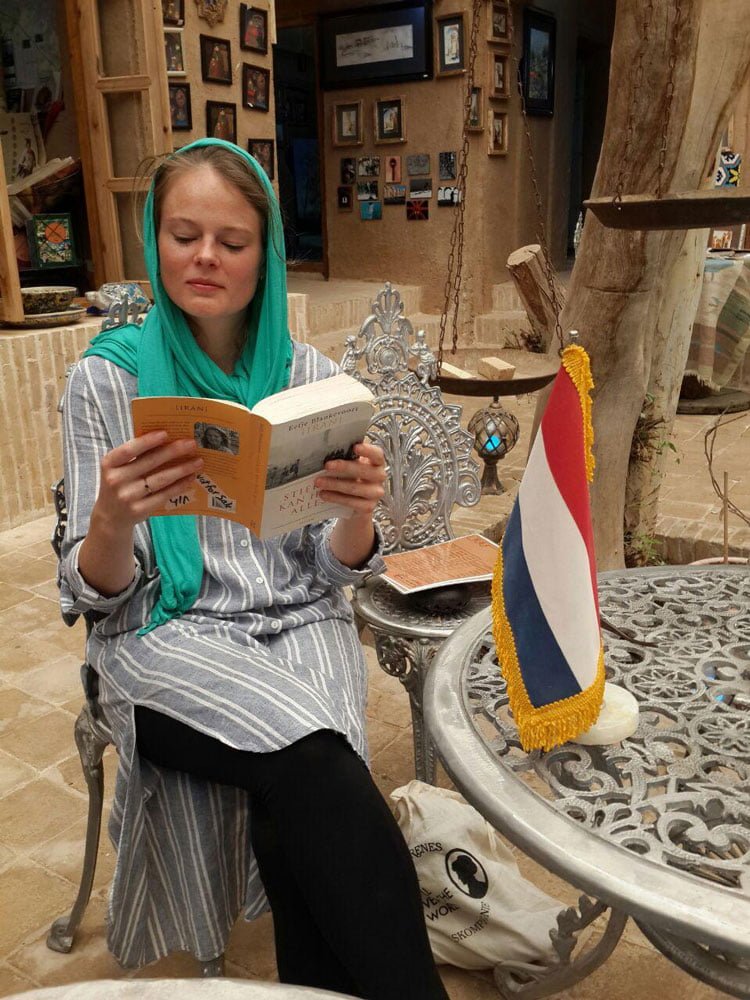 سومین کتابخانه‌ گردشگری دنیا درخانه تاریخی رفیعیان سومین کتابخانه‌ گردشگری دنیا درخانه تاریخی رفیعیان