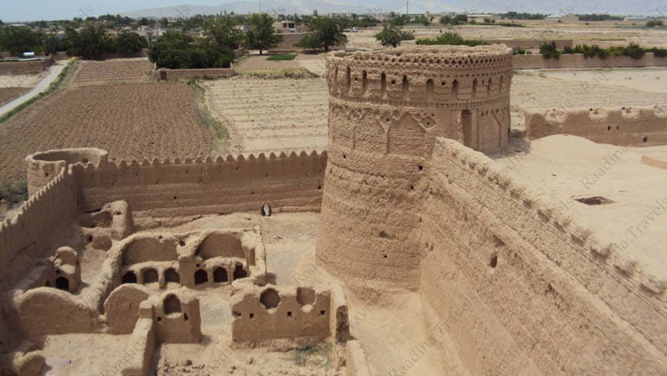 مجموعه مهرپادین مهریز مجموعه مهرپادین مهریز مجموعه مهرپادین مهریز