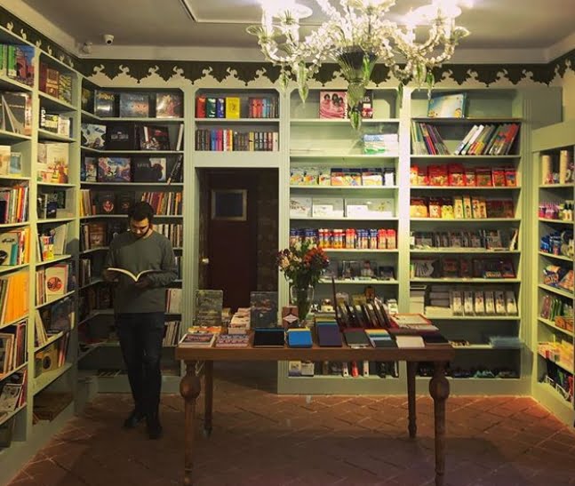 کافه عمارت روشنان کافه عمارت روشنان