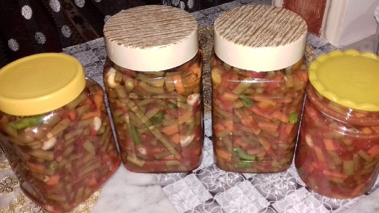  ترشی لوبیا سبز طرز تهیه ترشی لوبیا سبز