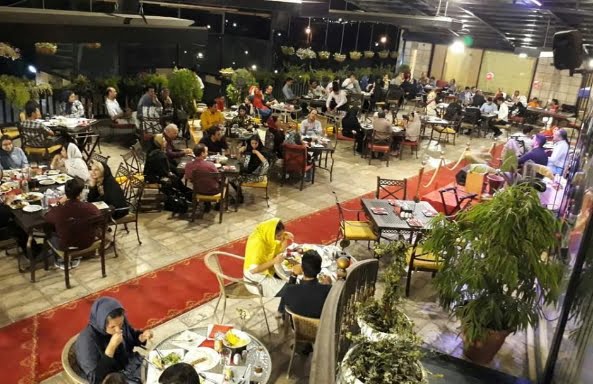 رستوران مشاهیر اصفهان 