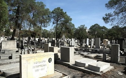 آرامستان ممنوعه دولاب