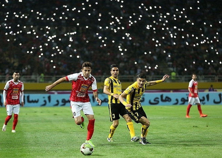 ورزشگاه نقش جهان اصفهان