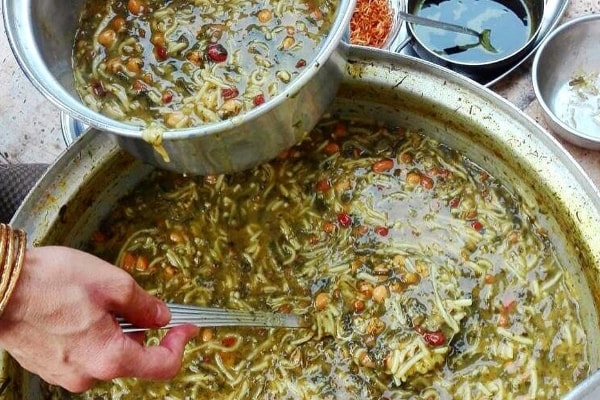 رشته آشی خانگی 