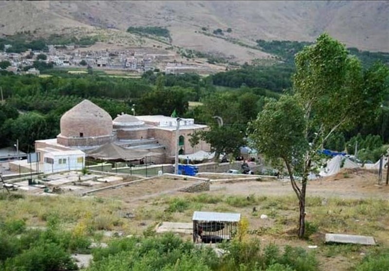 امامزاده کوه وفرجین 