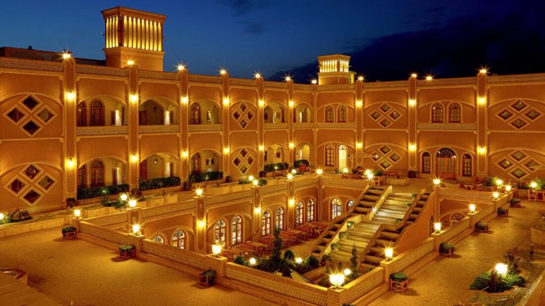 هتل سنتی داد یزد