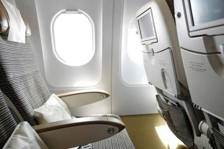 راههای مقابله با ساس‌ها در هواپیما