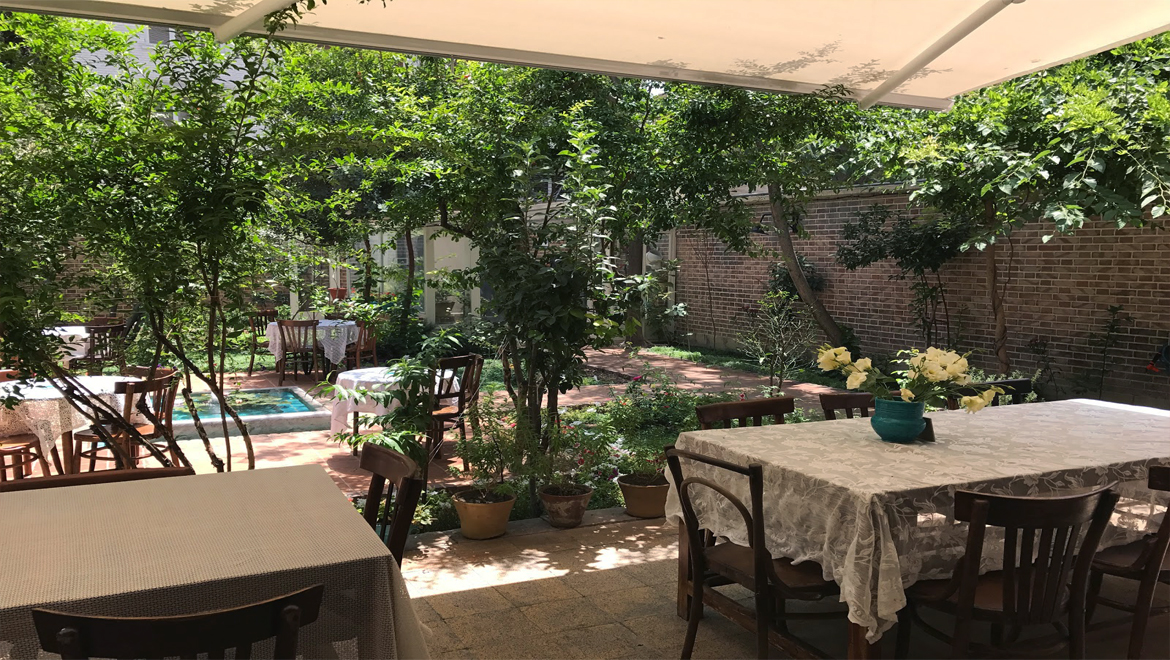 کافه های روباز تهران
