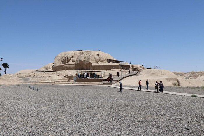 تپه تاریخی سیلک کاشان