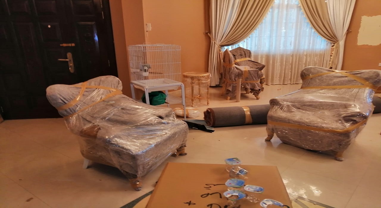 بستن چمدان برای مهاجرت