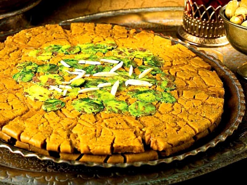 تاریخچه جالب شیرینی پزی و بیسکویت