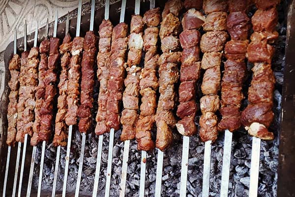 چنجه ماستی