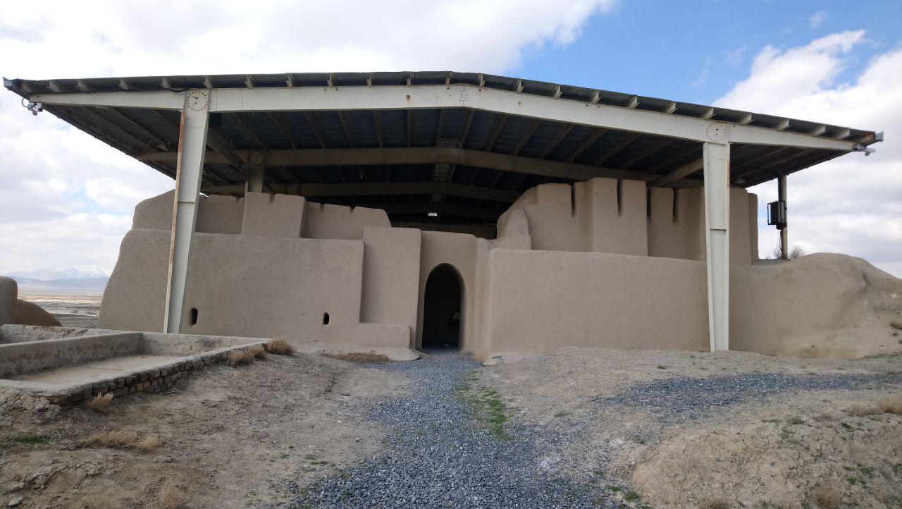 تپه نوشیجان