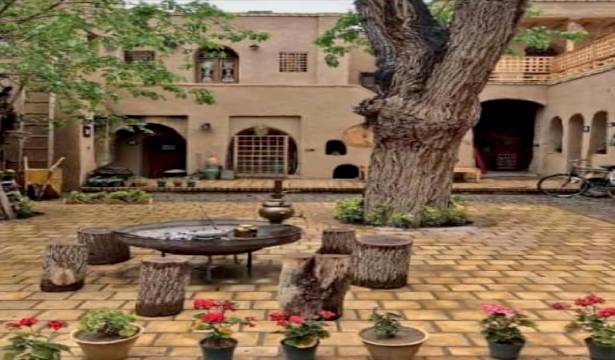 اقامتگاه بوم گردی توسیان نطنز