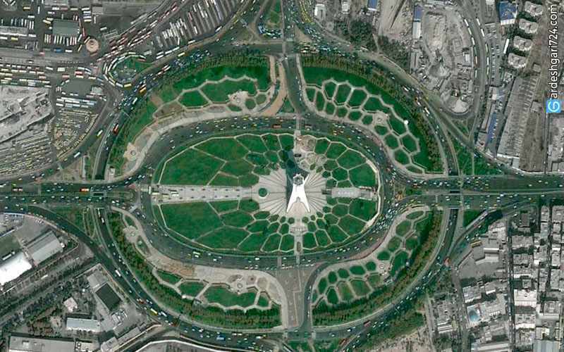 میدان آزادی