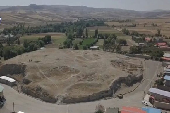 تپه باستانی کوراییم