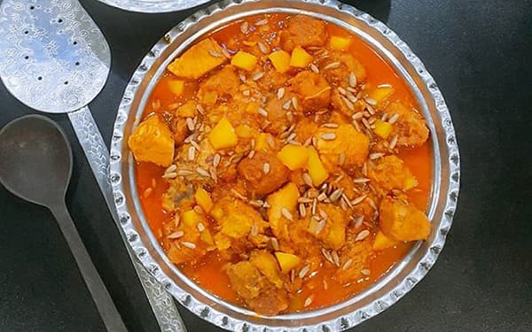 خورش بوقلمون 