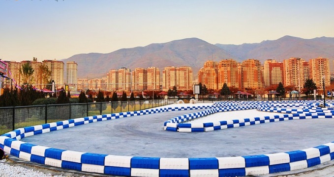 کارتینگ دریاچه چیتگر 