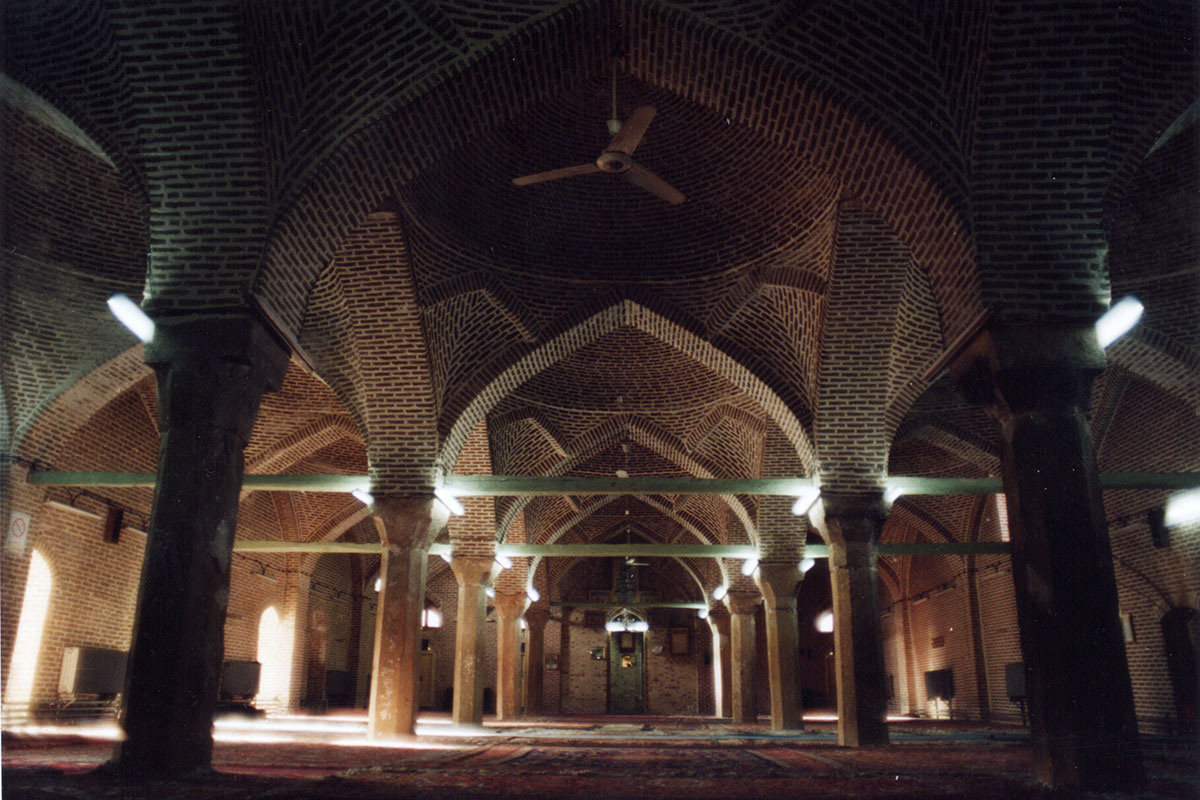 مسجد جامع سرخ مهاباد 