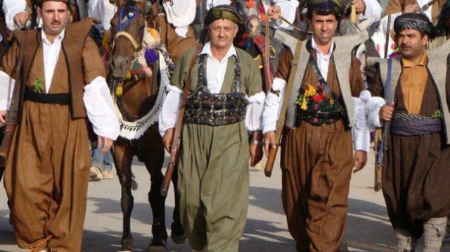 چوخای کردها 